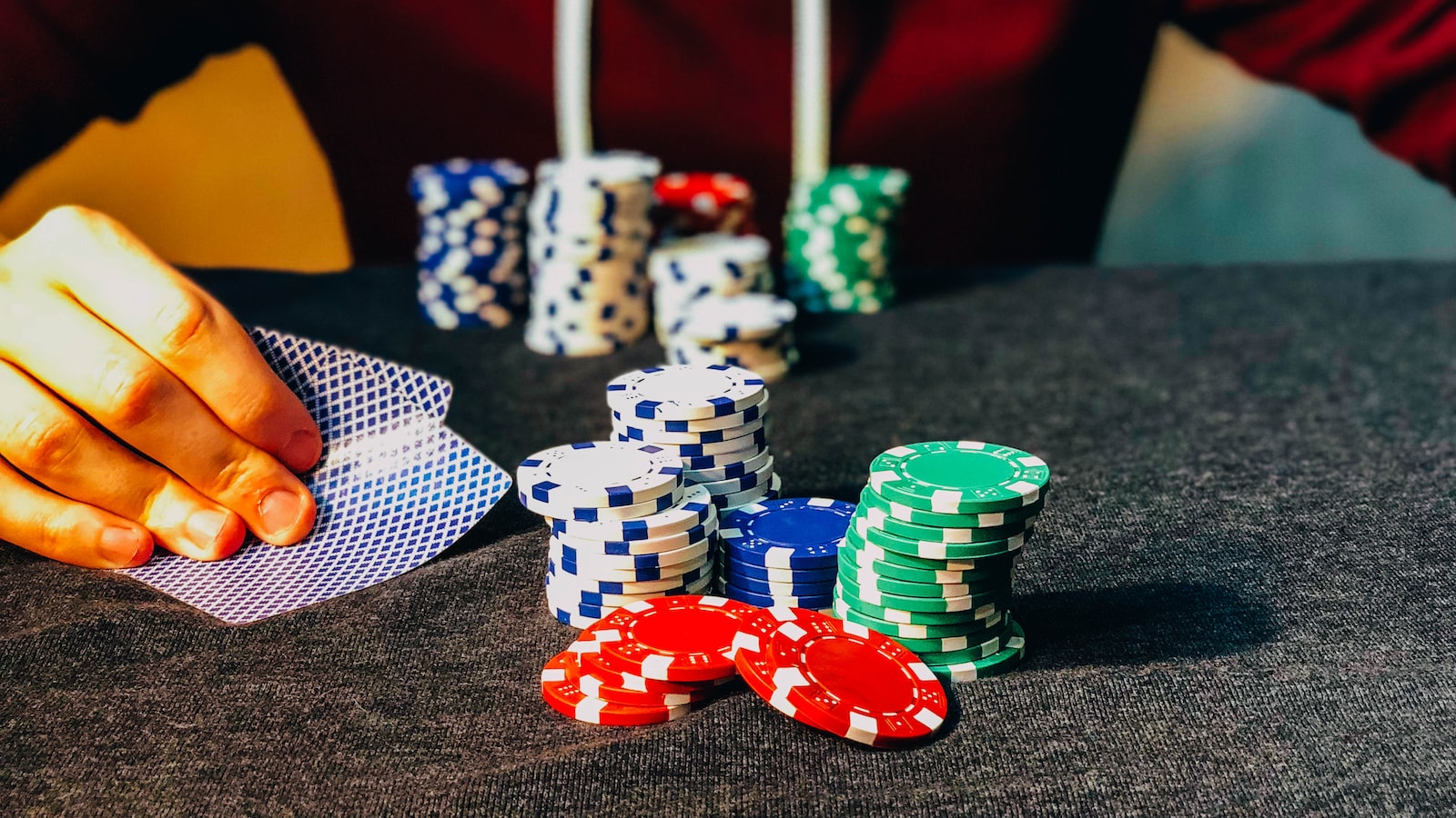 Unlocking the Euphoria: Delve into the Range⁤ of Casino-Related Entertainment Options
