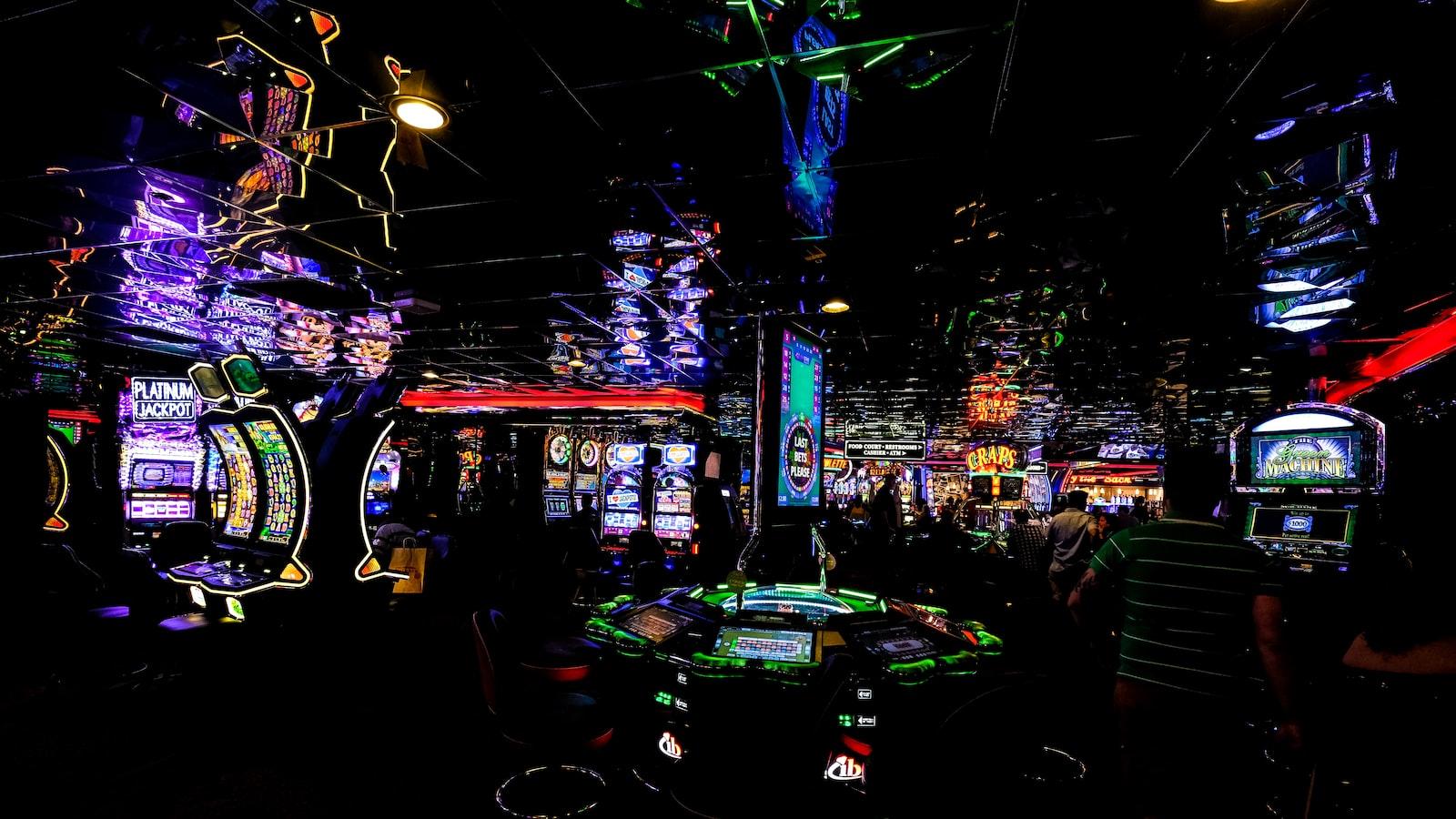 Life as ​a Casino ‍Dealer: Stories ‌from the Casino Floor