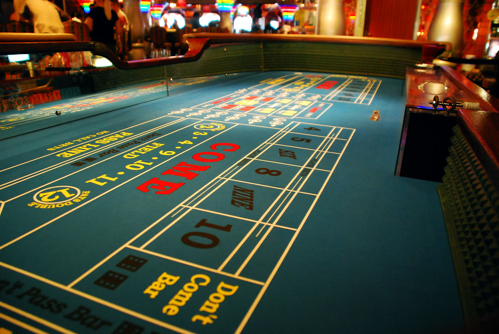The Basics: Exploring the Pass Line Bet in Craps